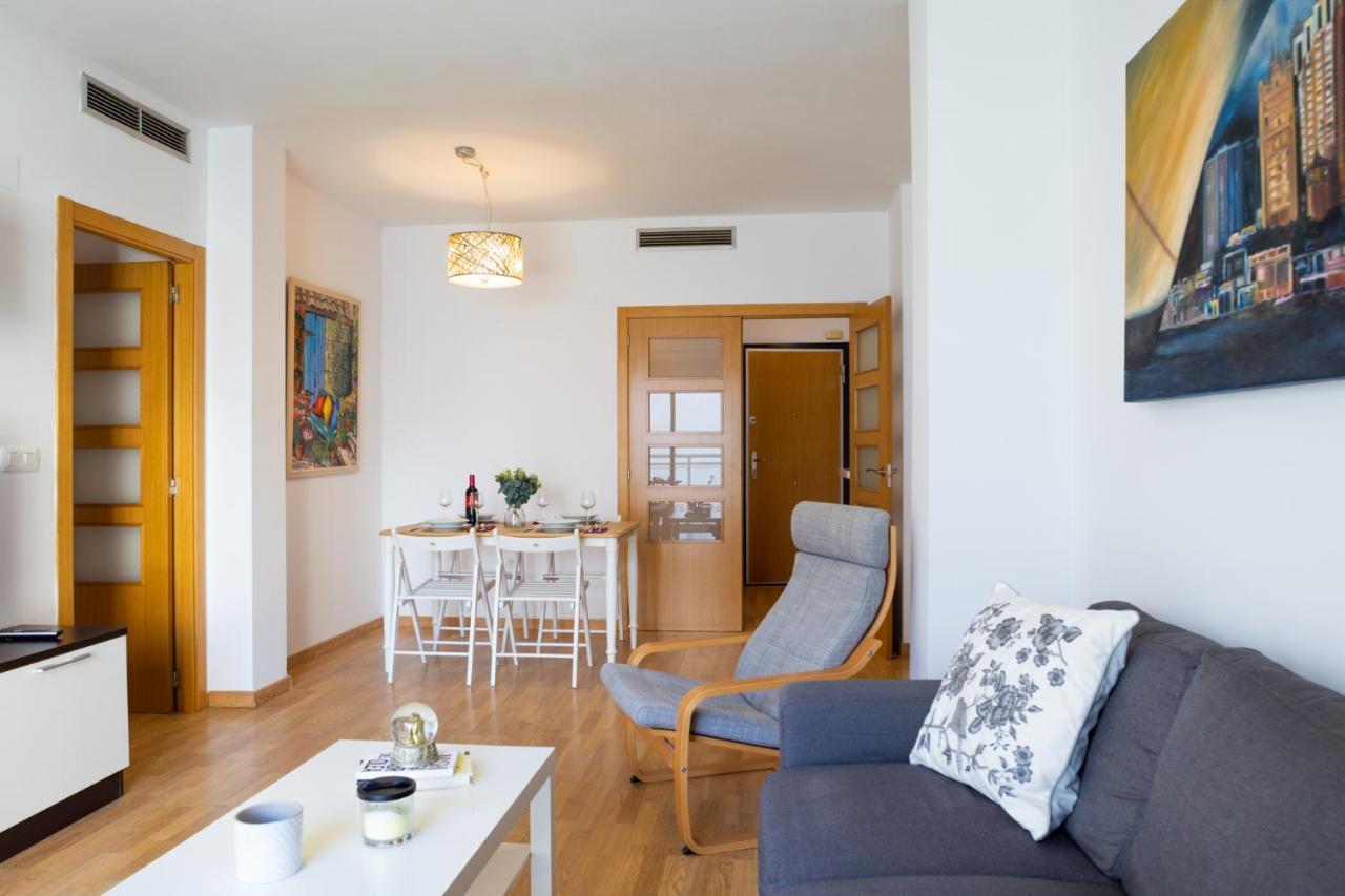 Appartamento Medinaceli Airco, Wifi And Free Parking Valenza Esterno foto