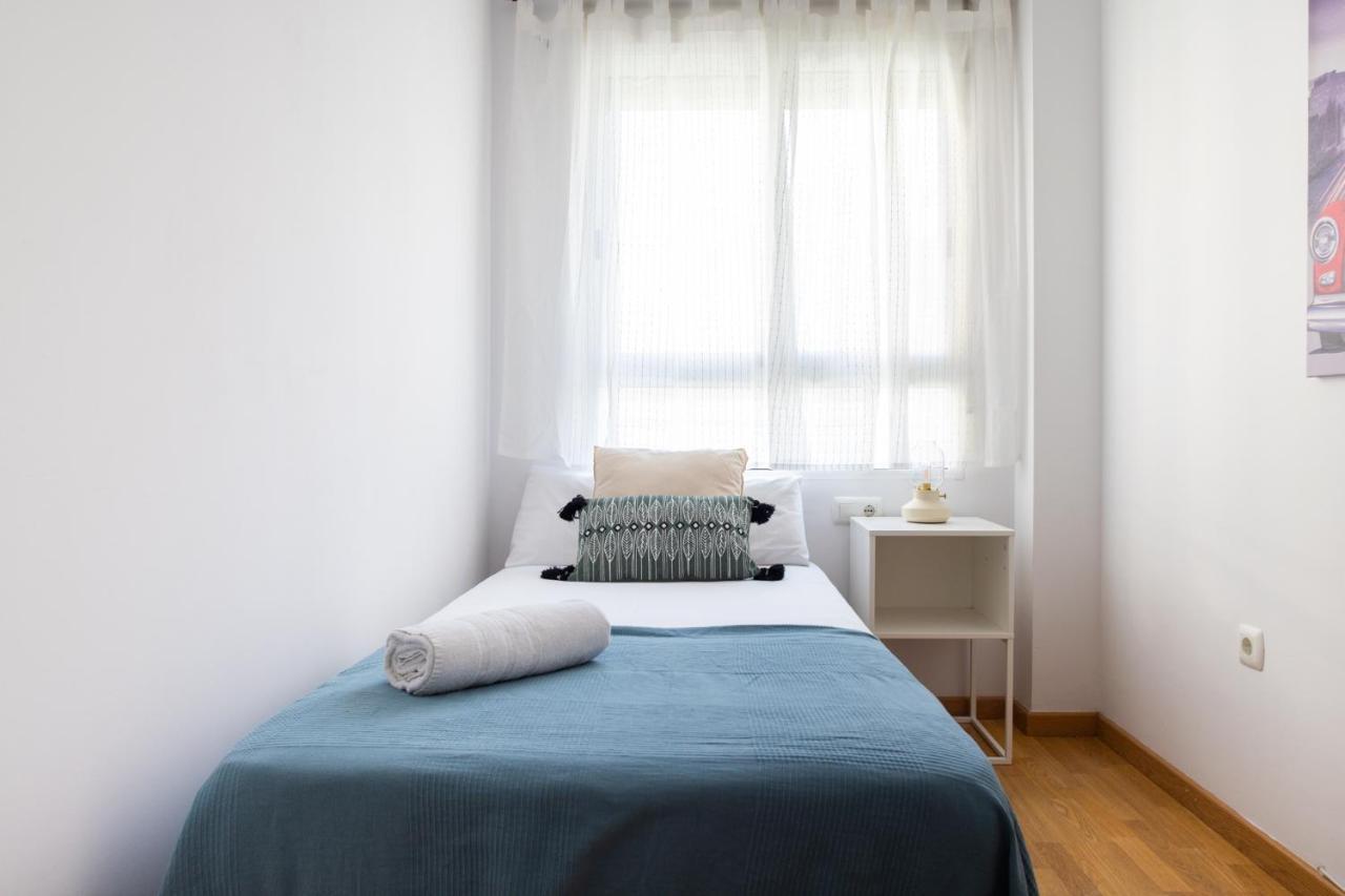 Appartamento Medinaceli Airco, Wifi And Free Parking Valenza Esterno foto
