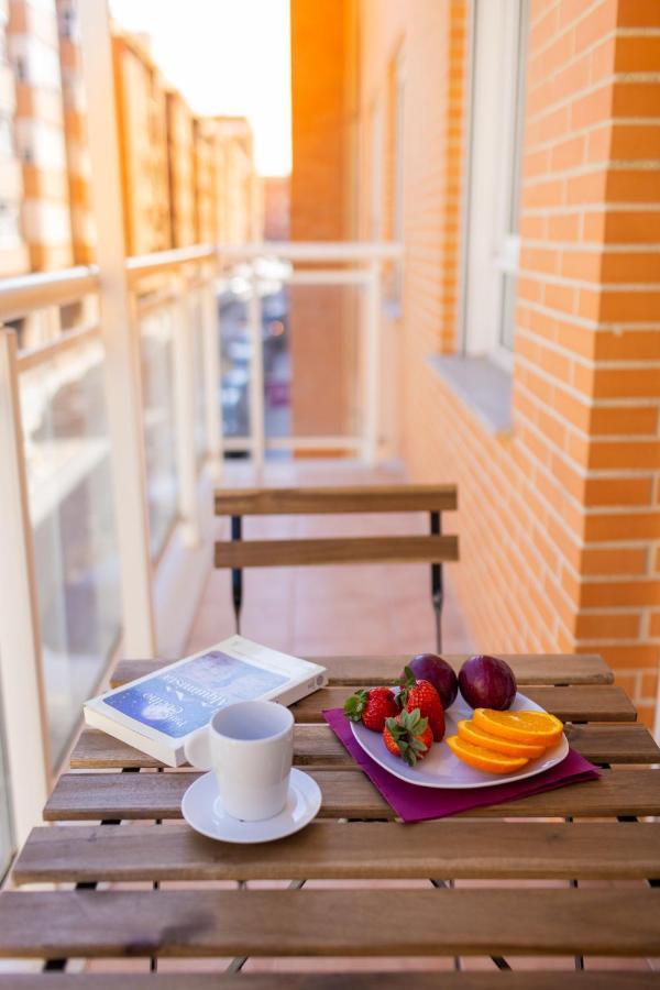 Appartamento Medinaceli Airco, Wifi And Free Parking Valenza Esterno foto