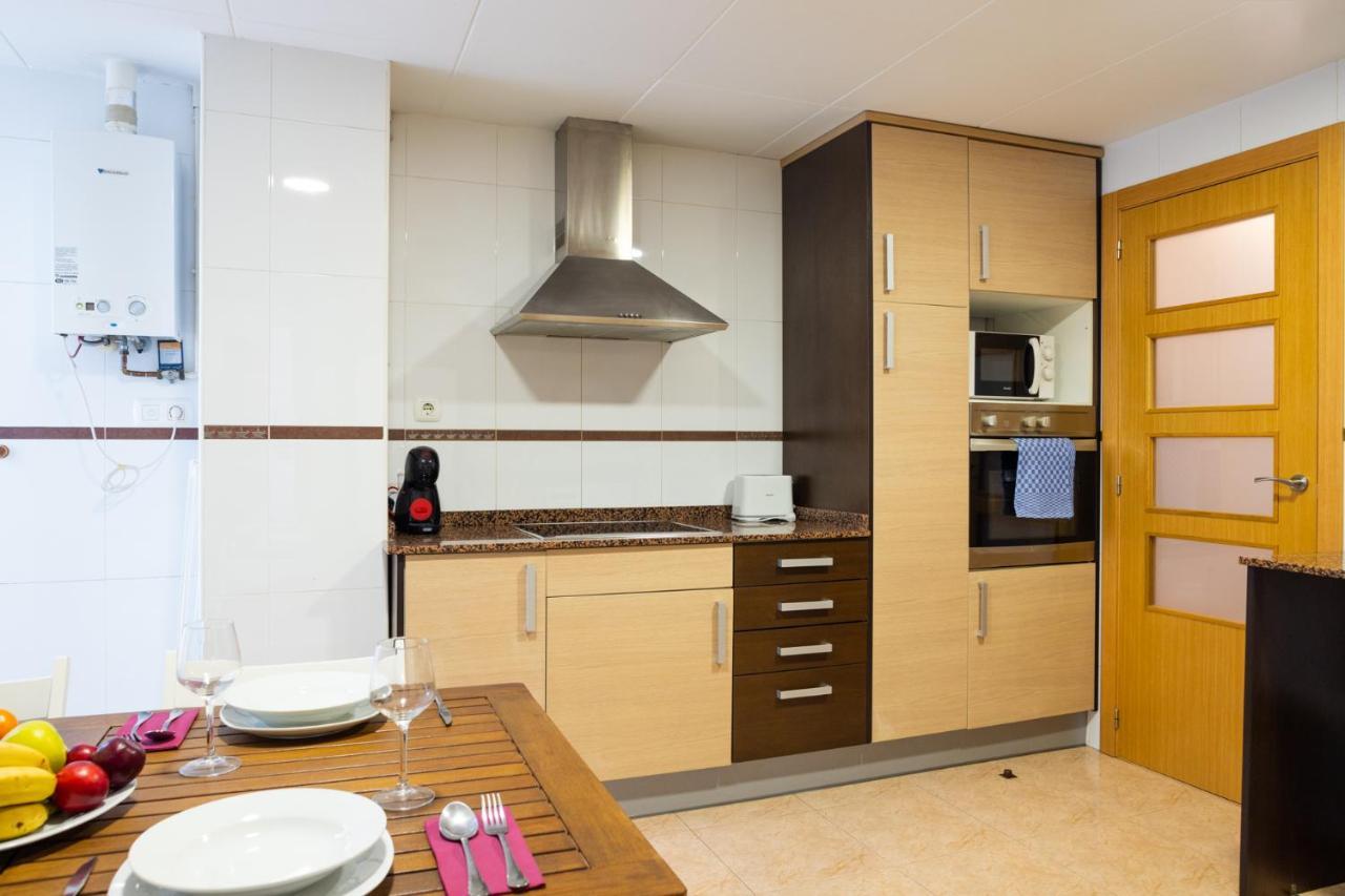 Appartamento Medinaceli Airco, Wifi And Free Parking Valenza Esterno foto