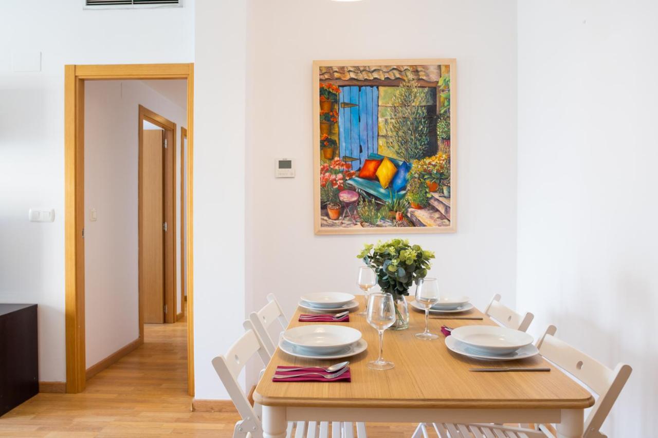 Appartamento Medinaceli Airco, Wifi And Free Parking Valenza Esterno foto