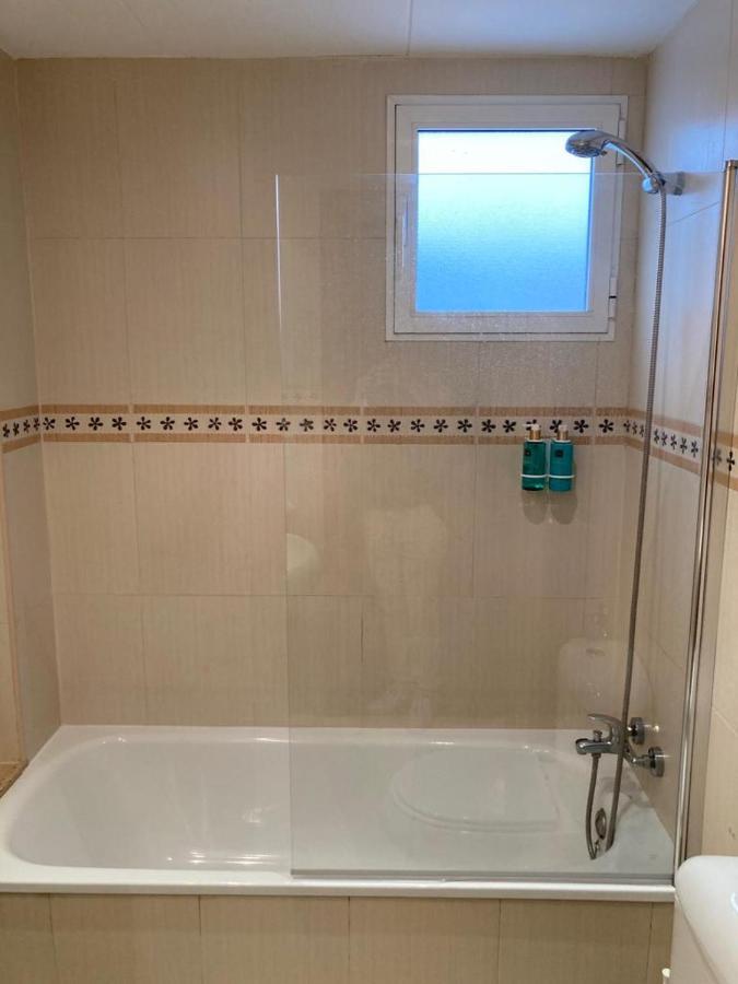 Appartamento Medinaceli Airco, Wifi And Free Parking Valenza Esterno foto
